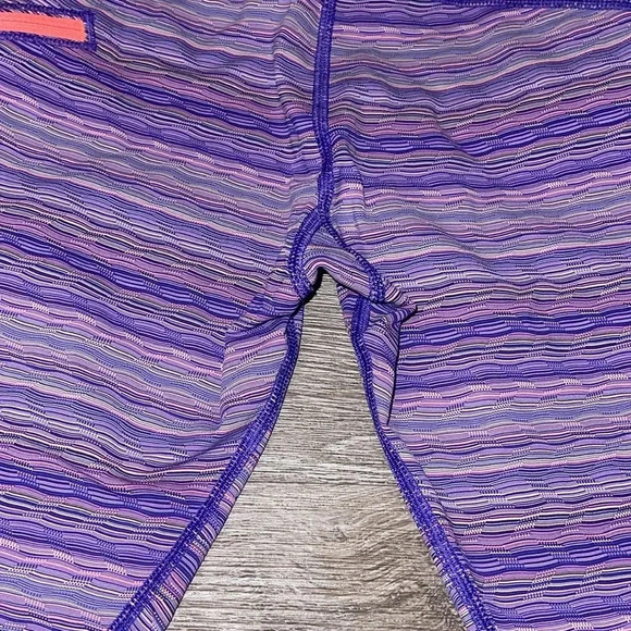 Lululemon Run Top Speed Crop Space Dye Sz 6 - Picture 3 of 8